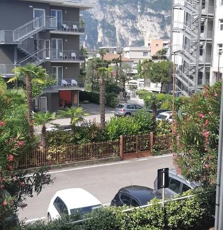 Easy Gardalake Riva del Garda Kültér fotó